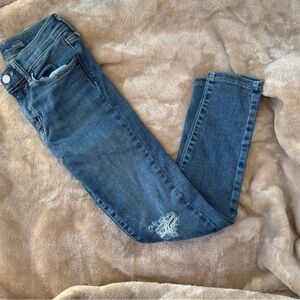 Stylish Blue Distressed Jeans